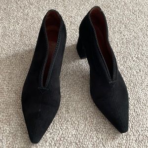 Hispanitas black suede block heel size 8